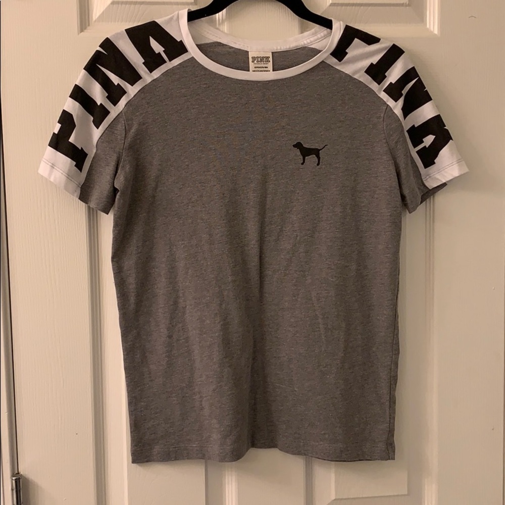 VS PINK T-shirt
